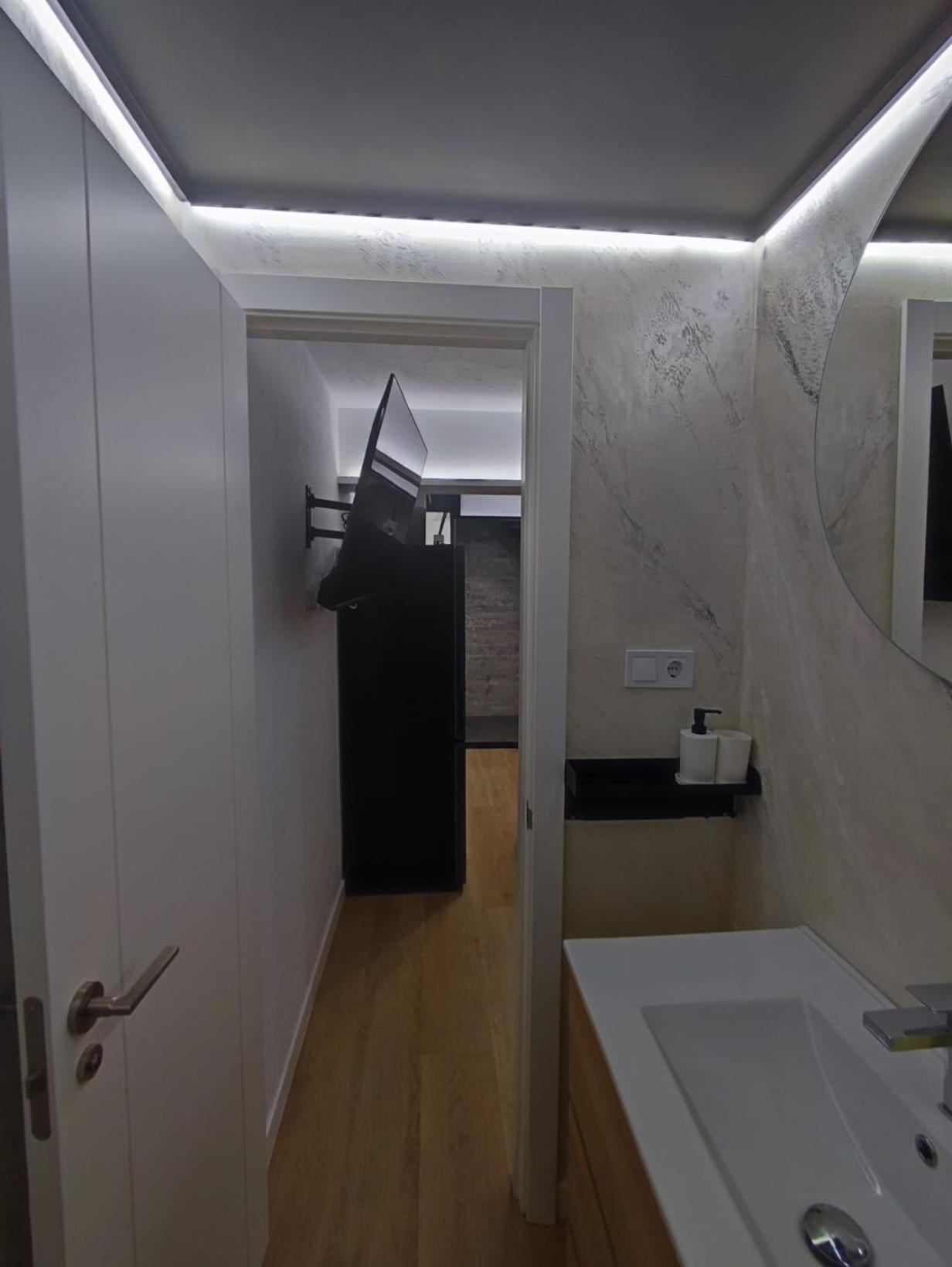 Ama Madrid Arturo Soria Estudio Exteriör bild